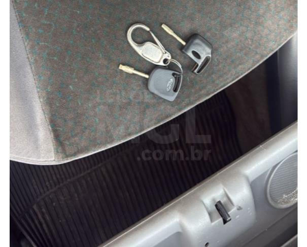 Foto de ITAÚNA MG - FORD ESCORT GL  16V D 1.8 ( IDEAL PARA COLOCIONADOR) 