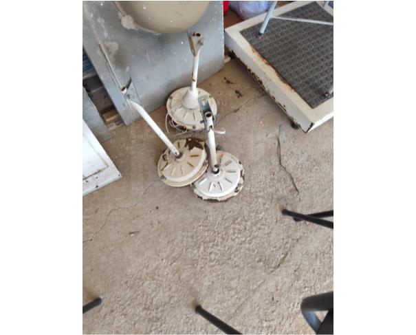Foto de PORCIÚNCULA/RJ - Bens Diversos (cadeiras, ventiladores, extintores, bebedor, ar condicionado, televisor, arquivo de aço, balanças). 