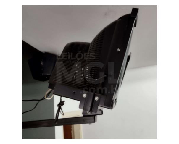 Foto de ARAGUARI/MG - 07 televisores marca LG 