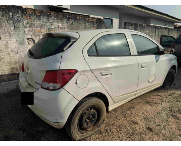 Foto de TEIXEIRÓPOLIS/GO - Chevrolet Onix 1.0MT LT, 2015/2015, FLEX, BRANCA 