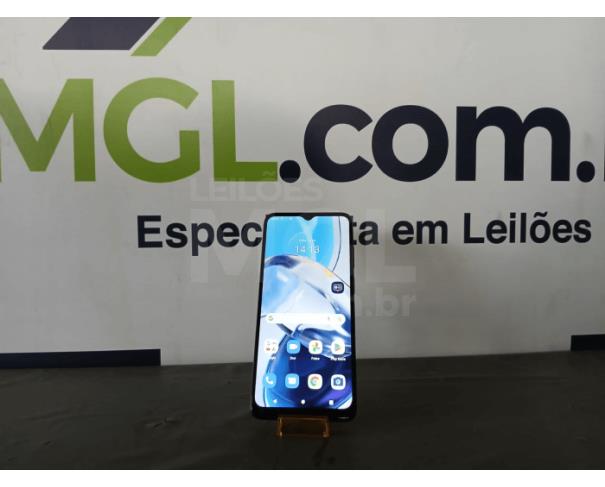 Foto de ITAÚNA/MG - CELULAR - SMARTPHONE MOTO E22