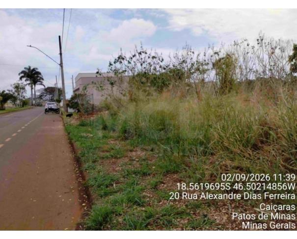 Foto de PATOS DE MINAS/MG - Lote urbano com área de 8.136,05 m², localizado no bairro Bela Vista 