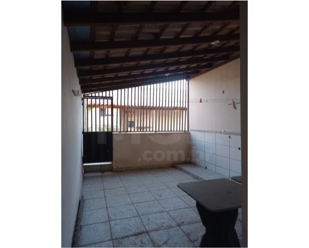 Foto de ITAÚNA/MG — Casa com 02 quartos no Bairro Godofredo Gonçalves (desocupada)