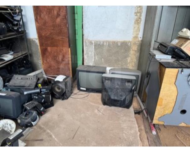 Foto de CAMPO DOS GOYTACAZES/RJ-Eletrônicos, informática (CPUS, monitores, estabilizadores, teclados, impressoras, ares condicionados, televisores, impressoras).
