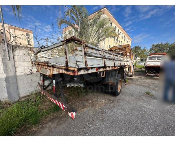 Foto de RIO DAS OSTRAS/RJ - CAMINHÃO MERCEDES BENZ 1215 C (CARGA), 