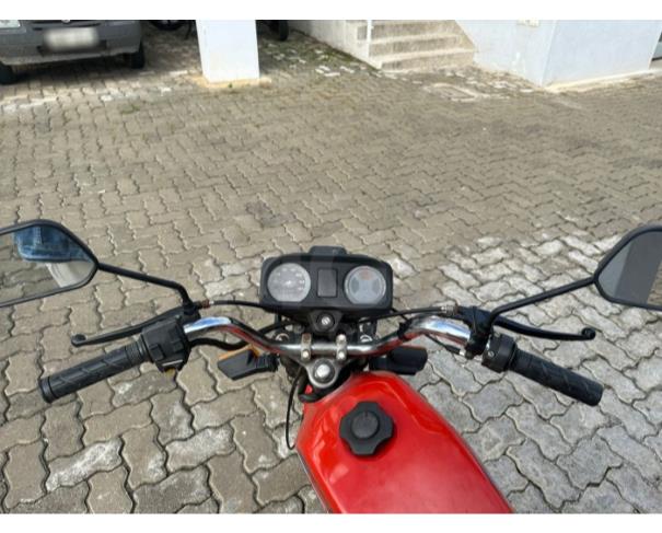 Foto de OURO FINO/MG- Motocicleta Honda CG 125 Today- 1991/1991