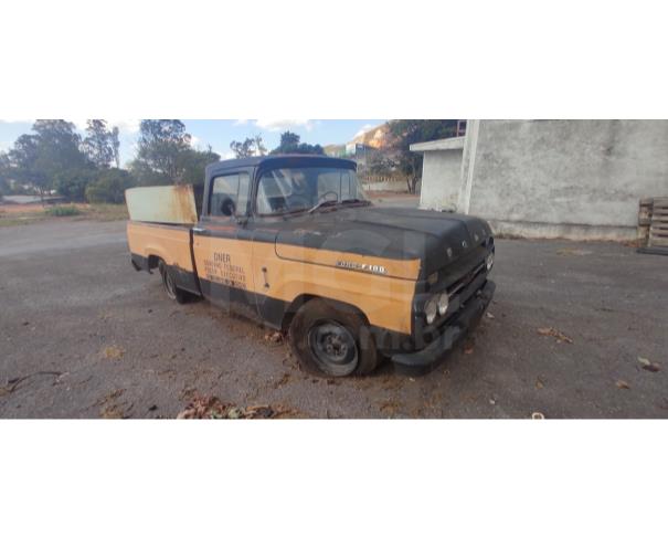 Foto de BELO HORIZONTE\MG- Caminhonete Ford 100