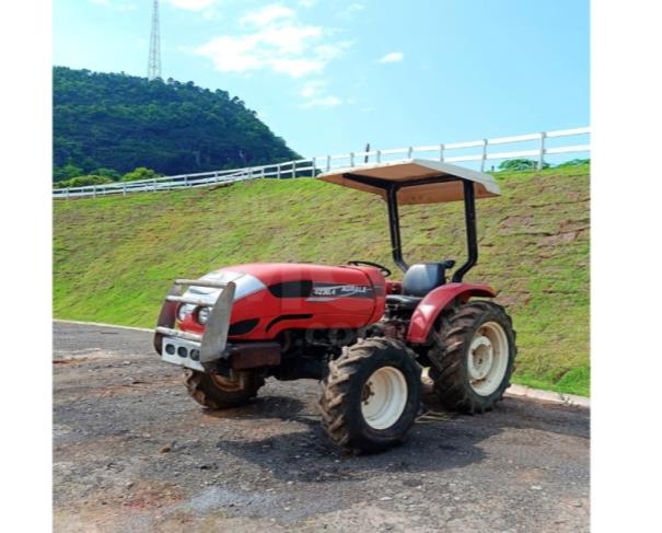 Foto de PASSA VINTE/MG- Trator Agrícola Agrale, modelo 4230, ano 2004