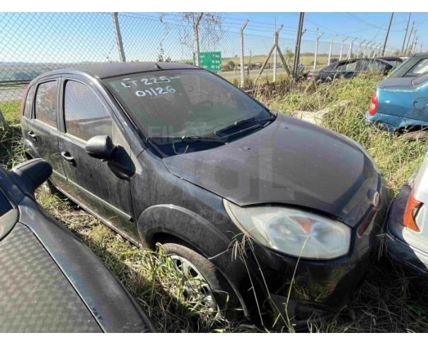 Foto de CAPIVARI/SP - VEÍCULO CONSERVADO - FORD/FIESTA 1.6 FLEX - 2010/2011