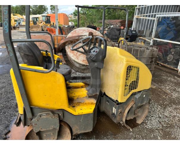 Foto de IBIRITÉ/MG-ROLO CONJUGADO WACKER RD-12 2010