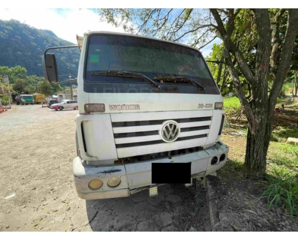 Foto de ADRIANÓPOLIS/PR - Caminhão VW 26.220 Euro3 Worker, 2010/2011, DIESEL 
