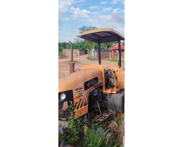 Foto de NOVO HORIZONTE DO OESTE/RO - Trator Agrícola Budny, modelo BDY 7540 (4x4)