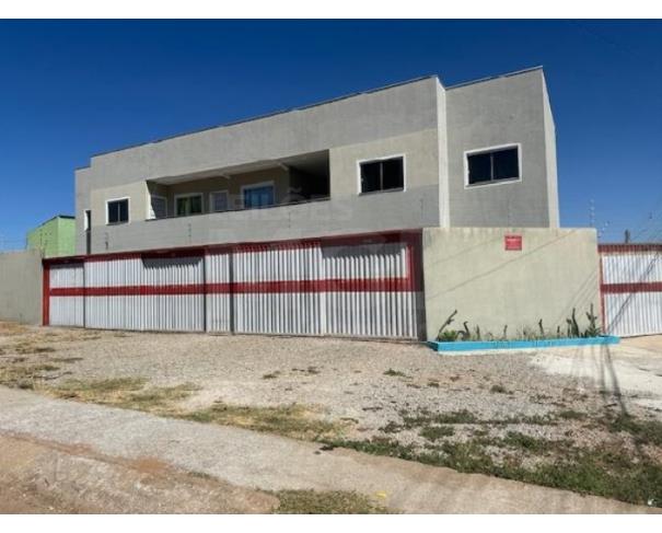 Foto de ÁGUAS LINDAS DE GOIÁS/GO — Apartamento com 2 quartos e 1 vaga na garagem no bairro Jardim Recanto
