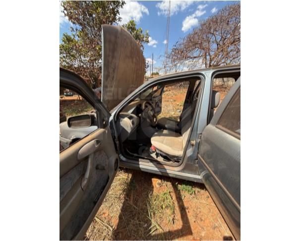 Foto de ORIZONA/GO - VW GOL 16V PLUS - CIRCULÁVEL - 2001/2001 - SN0000219