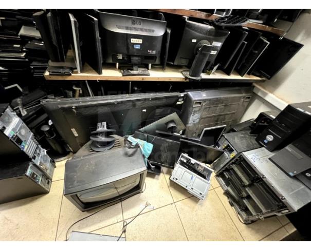 Foto de LAVRAS/MG - MATERIAL DE INFORMÁTICA 