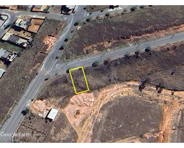 Foto de CONSELHEIRO LAFAIETE/MG - Lote nº 21 da quadra 08 com 300,00m² no Bairro Parque Sagrada Família