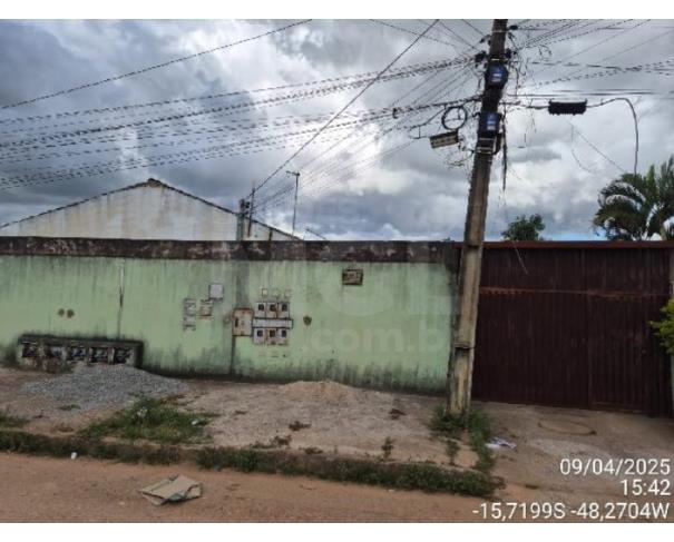 Foto de ÁGUAS LINDAS DE GOIÁS/GO — Casa com 3 quartos (F1444420689144)