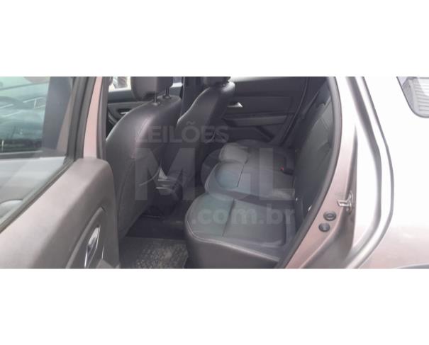 Foto de FERVEDOURO/MG - Renault Duster Iconic TCE, 2022/2023