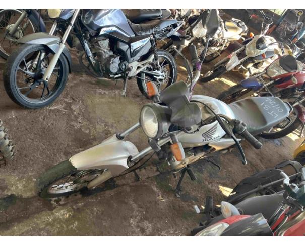 Foto de CAPIVARI/SP - VEÍCULO CONSERVADO - HONDA/CG 150 TITAN KS - 2006/2006