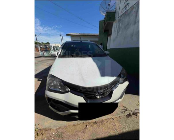 Foto de TEIXEIRÓPOLIS/GO -  Toyota Etios HB X VSC M, 2019/2020, FLEX, BRANCA 