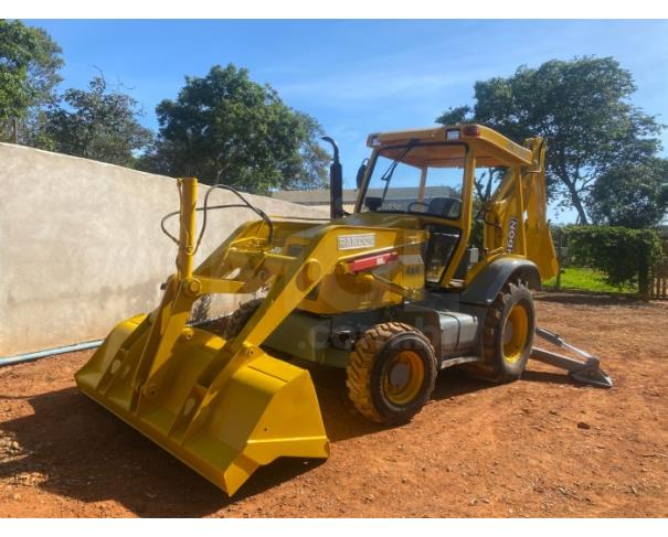 Foto de POMPÉU/MG - RETROESCAVADEIRA - RANDON RK406B - ANO: 2011/2011 - PA D8VSCS0