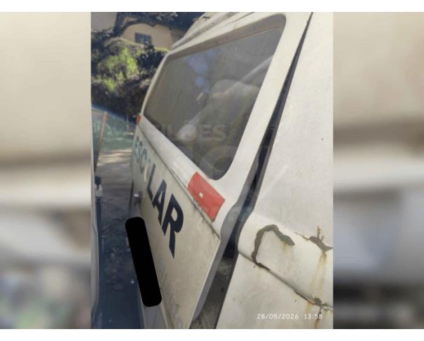 Foto de SARAPUÍ/SP - VW Kombi Lotação, 2011/2011, FLEX