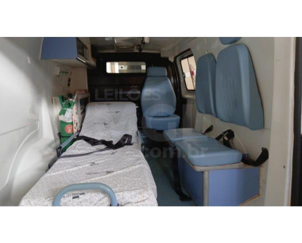 Foto de CHALÉ/MG - Citroen Jumpy Cargo Ambulância