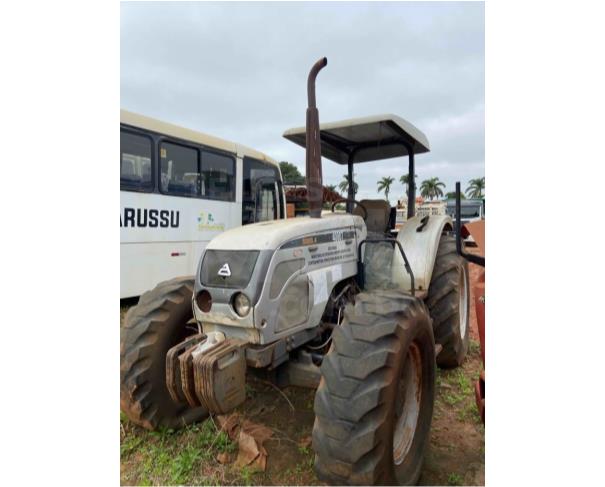 Foto de TAQUARUSSU/MS - Trator Agrícola Agrale