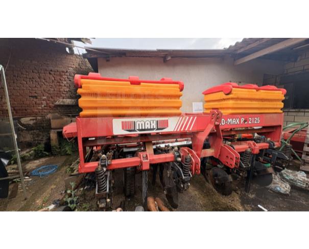 Foto de LAGOA FORMOSA/MG - Plantadeira Seed-Max, modelo PC 2125