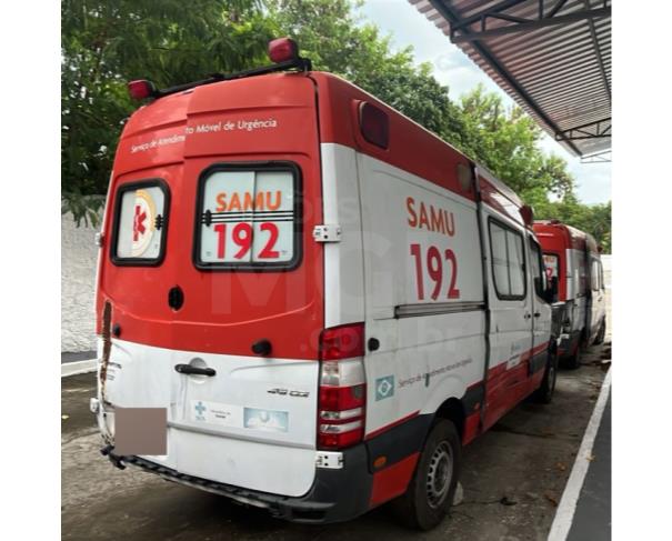 Foto de MANAUS/AM - Furgão MERCEDES-BENZ  - Esp. Caminhão Sprint. Rontam Ambulância, 2018/2019