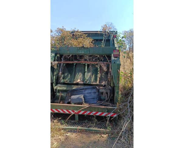 Foto de ITAÚNA/MG-COMPACTADOR DE LIXO-USIMECA
