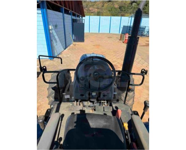 Foto de IBITURUNA/MG - Trator LS U80 R, série do motor C91502666A