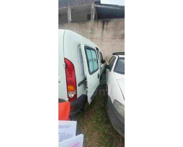 Foto de SANTA RITA DE JACUTINGA/MG - Caminhonete/ Furgão I/ Renault KGOO Express16, 2017/2018, FLEX 