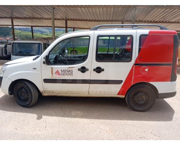 Foto de PIEDADE DOS GERAIS/MG- Fiat Doblo Essence 7L E, ano/modelo 2017/2017