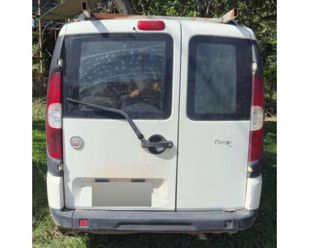 Foto de JAGUARÉ/ES - Fiat Doblo Essence 1.8, 2013/2014, FLEX 