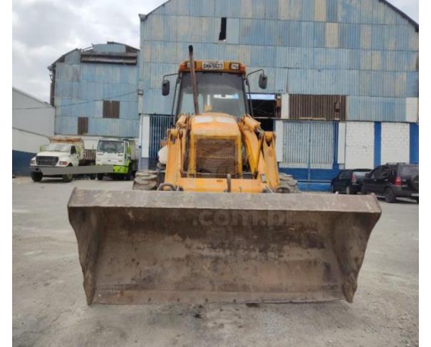 Foto de CARAPICUÍBA/SP-Retroescavadeira JCB 214E 2006/2006