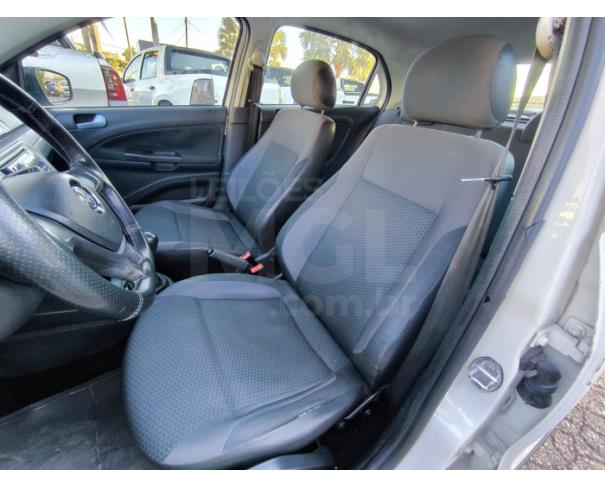 Foto de ITAÚNA/MG- VW NOVO GOL TL MCV 2018/2018- PA13237