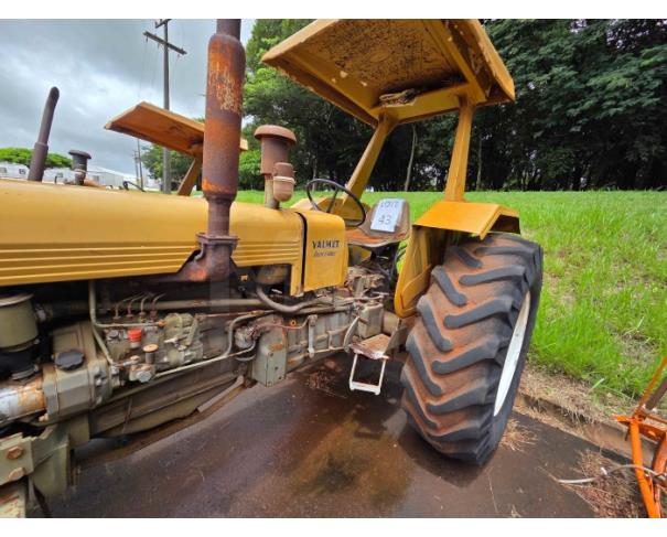 Foto de LONDRINA/PR - TRATOR AGRÍCOLA 4X2 MARCA VALMET MODELO 86ID
