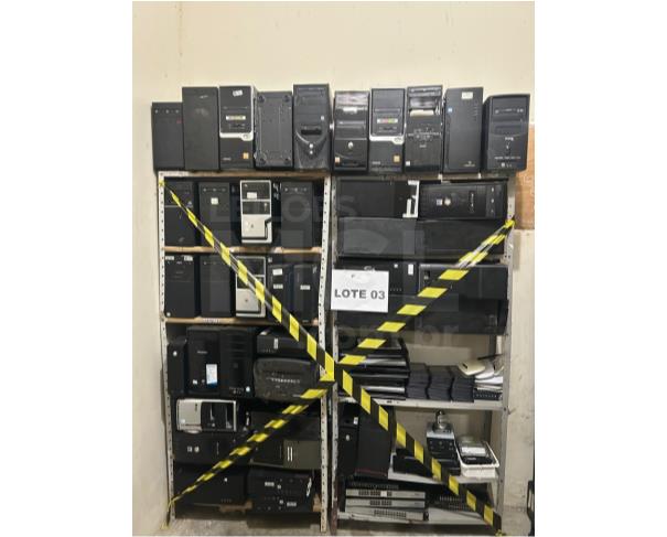 Foto de AMARGOSA/BA - Sucatas de equipamentos de informática inservivéis