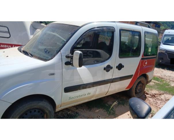 Foto de CHALÉ/MG - Fiat Doblo Essence 7L E, 2017/2017, FLEX 