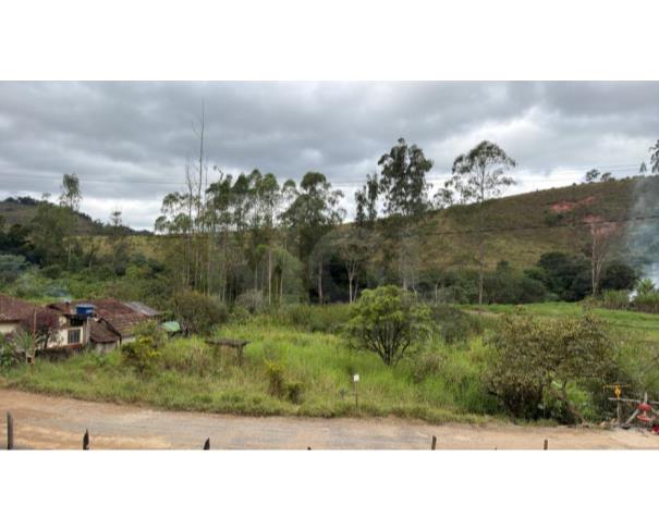 Foto de SANTOS DUMONT/MG - Terreno com 4.845m² no Distrito de Mantiqueira 