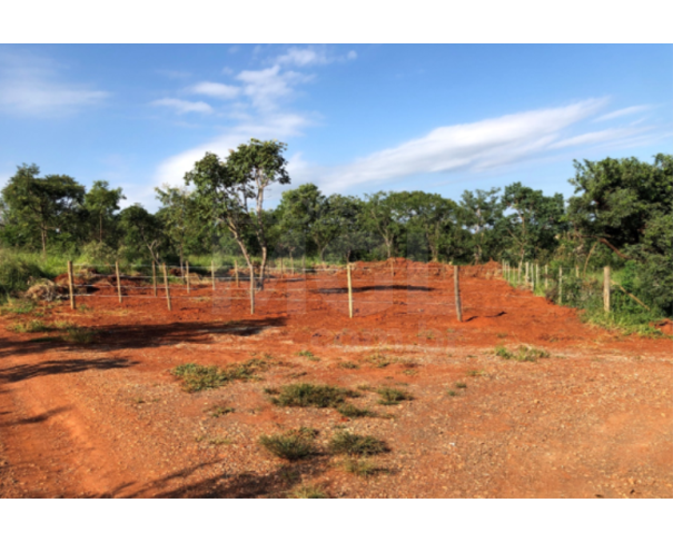 Foto de FORMIGA/MG - Lote com área de 480,00m² no Distrito de Pontevila