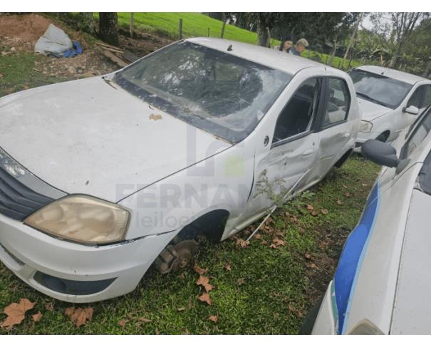 Foto de CASTRO/PR - Renault Logan Expression 1.0 16V,2013/2013, FLEX 
