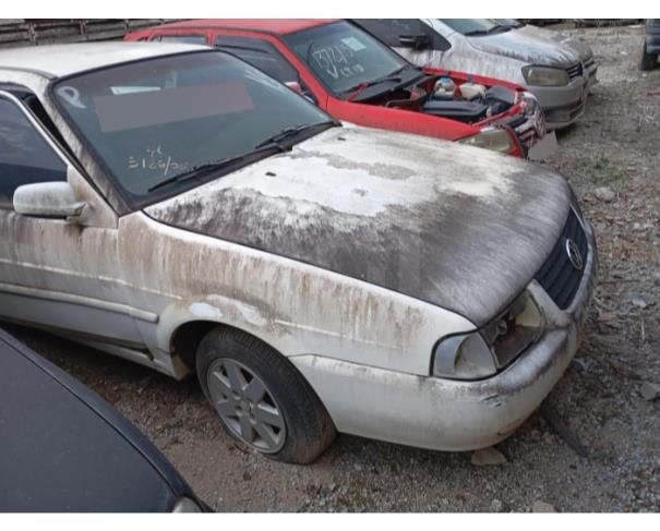 Foto de ITAÚNA/MG - (CARRO) - SUCATA NÃO RECONHECÍVEL - VW SANTANA - 2000/2000