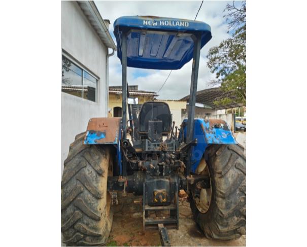 Foto de SERITINGA/MG - Trator Agrícola New Holland, modelo TL 75