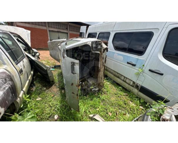 Foto de VALENÇA/BA – Sucata de veículo Fiat Uno