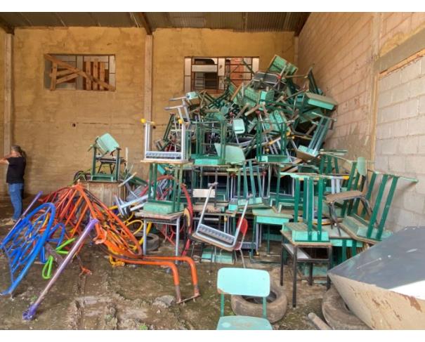 Foto de IBATIBA/ES - Lote de cadeiras diversos