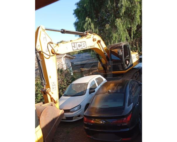 Foto de FLOR DA SERRA DO SUL/PR-Escavadeira JCB, modelo JS210