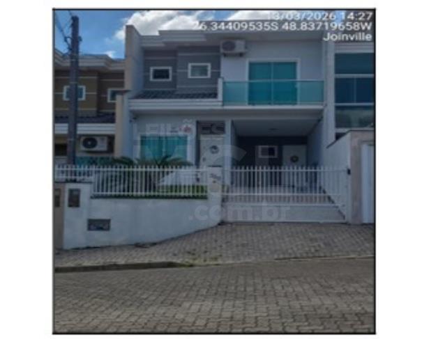 Foto de JOINVILLE/SC — Casa com 3 quartos e 1 Vaga na Garagem (1444416490207)