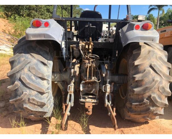 Foto de PRESIDENTE KENNEDY/ES - Trator Valtra BM 125I 4X4, ANO 2009